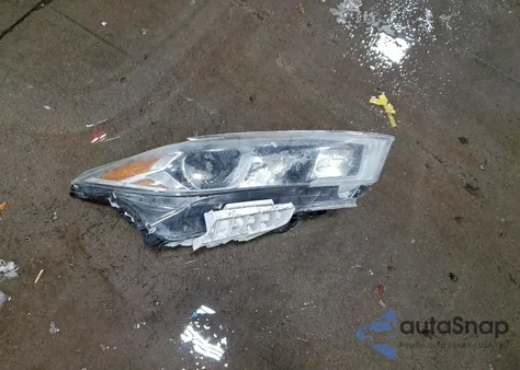 2016 Nissan Maxima 3.5S z USA, uszkodzony, nr VIN 1N4AA6AP7GC422958